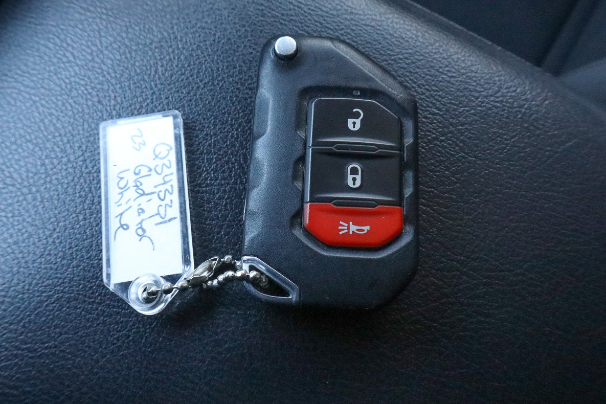 2023 Jeep Gladiator Sport S