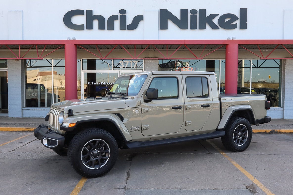 2022 Jeep Gladiator Overland
