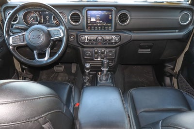 2022 Jeep Gladiator Overland