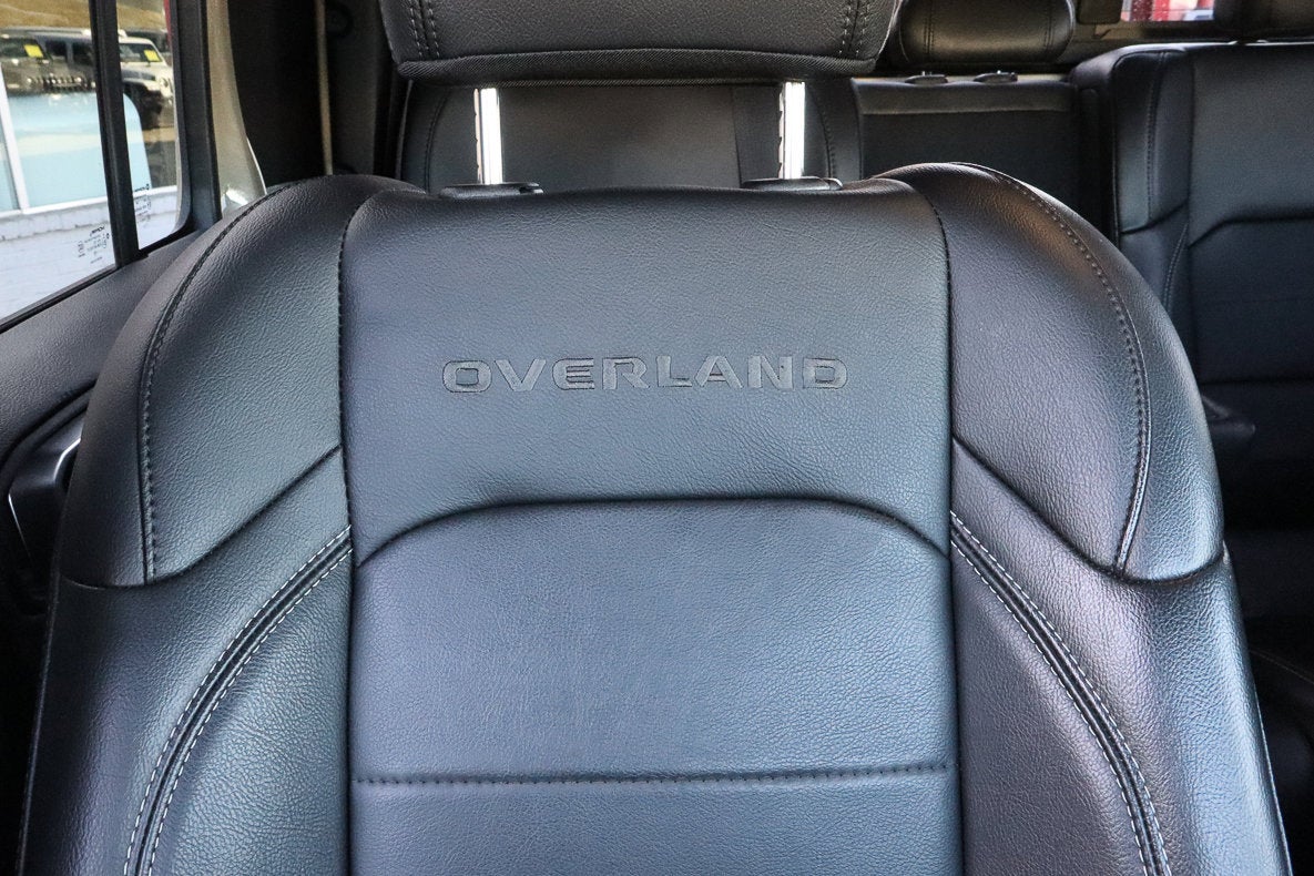 2022 Jeep Gladiator Overland