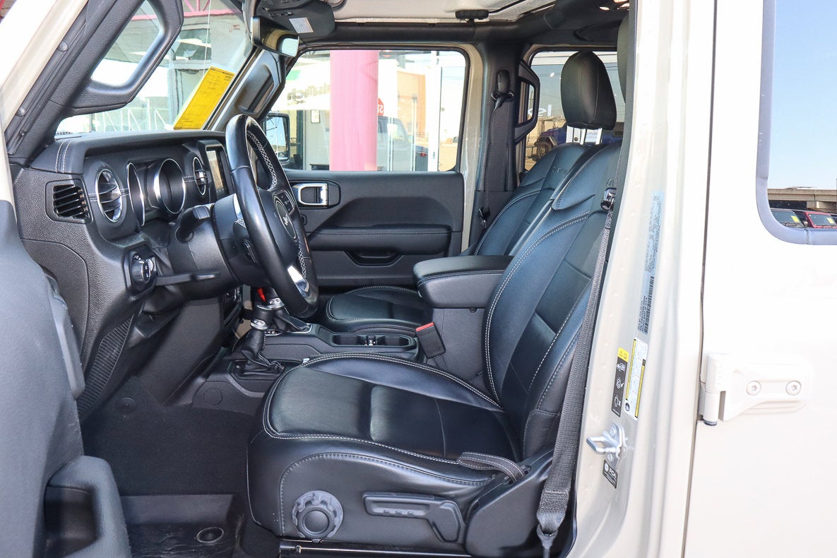 2022 Jeep Gladiator Overland