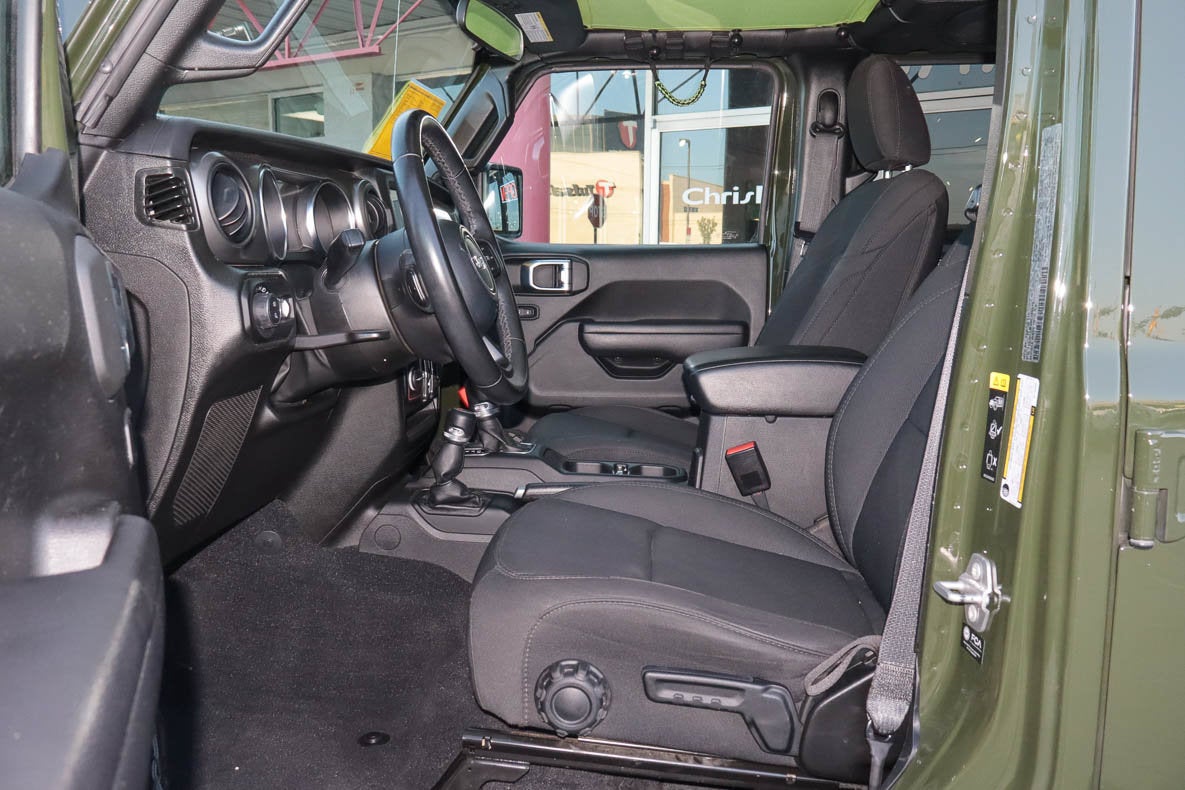 2022 Jeep Gladiator Sport S 4x4