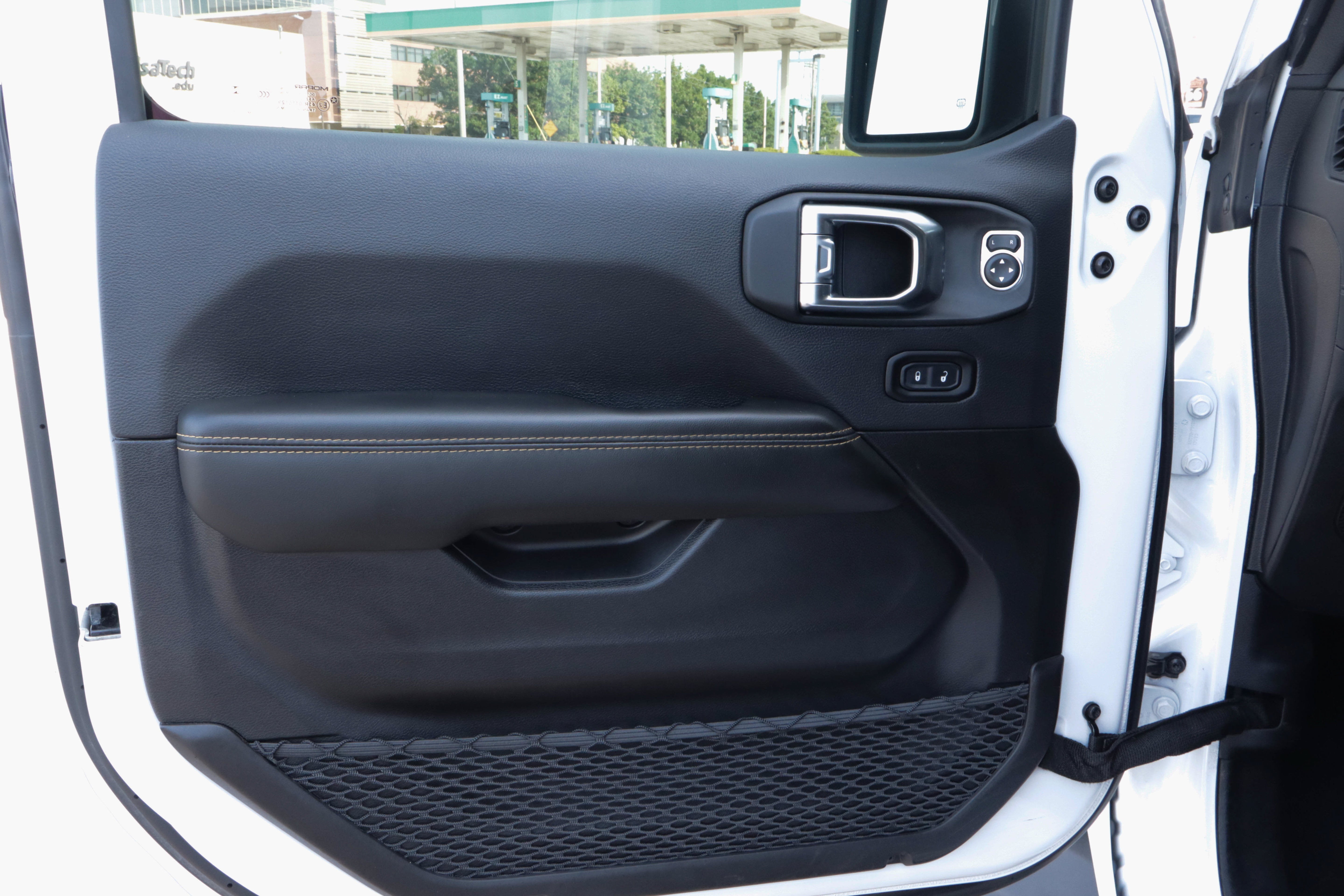 2025 Jeep Gladiator High Tide 4x4
