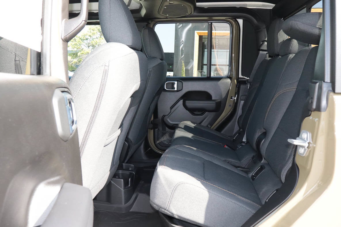 2026 Jeep Gladiator Willys 4x4
