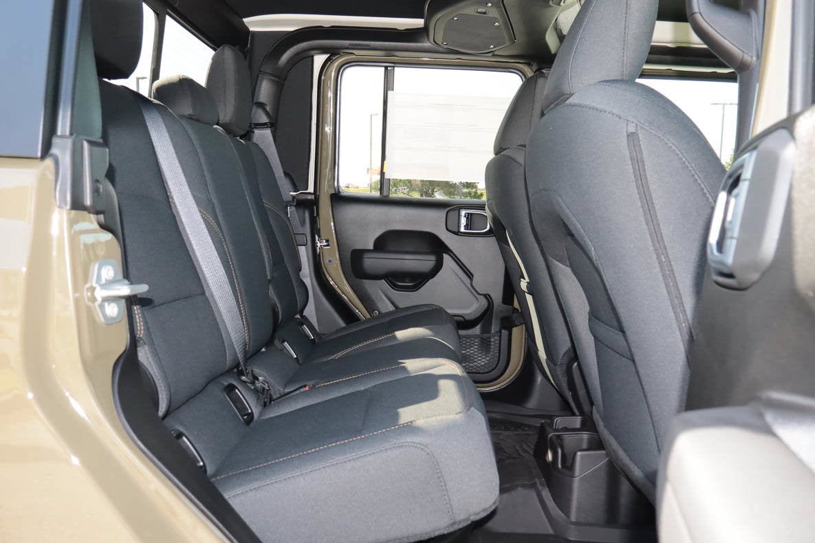 2026 Jeep Gladiator Willys 4x4