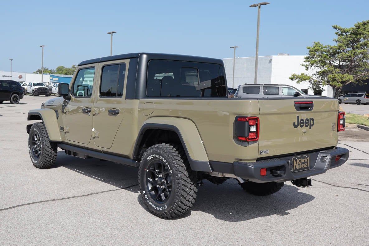2026 Jeep Gladiator Willys 4x4