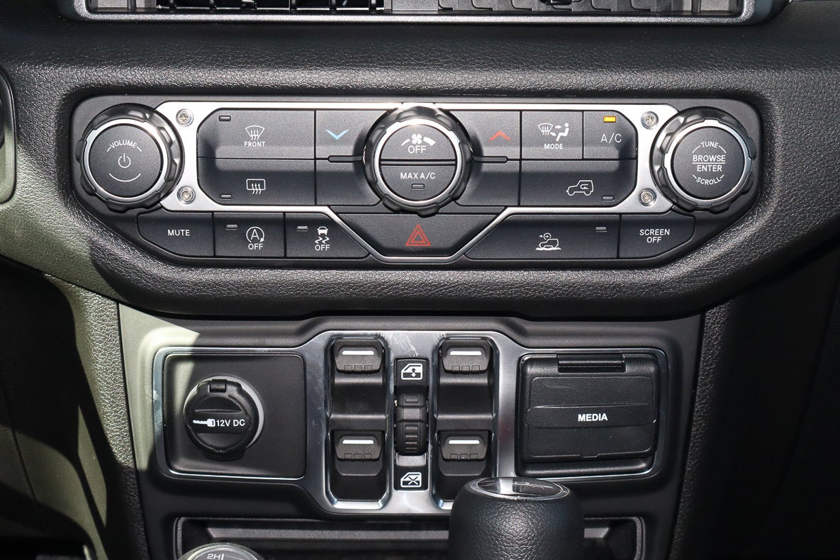 2026 Jeep Gladiator Sport 4x4