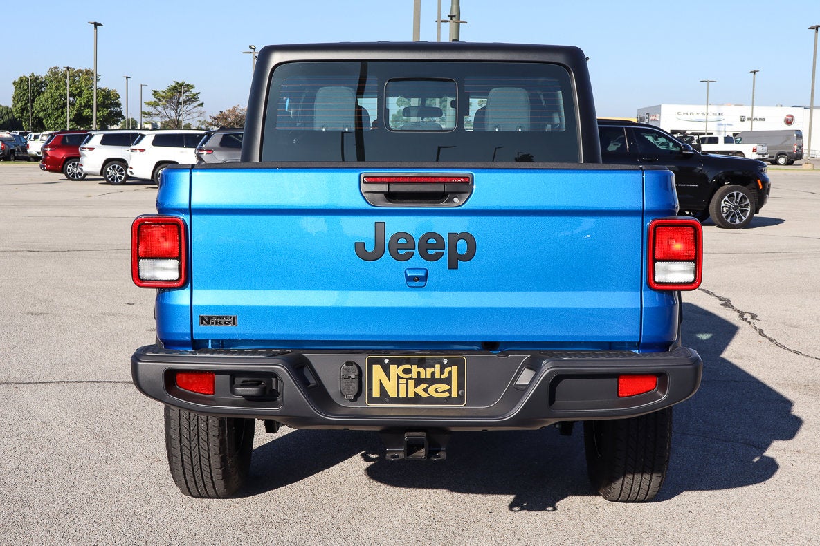 2025 Jeep Gladiator Sport