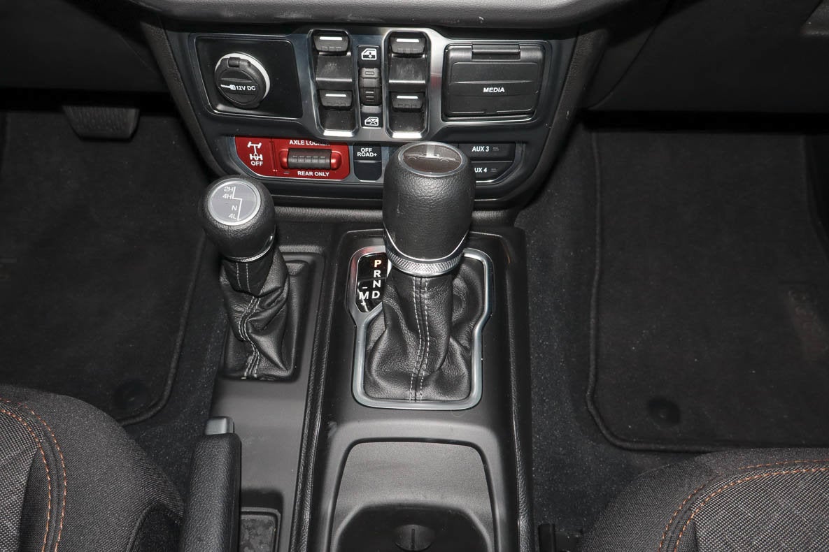 2025 Jeep Gladiator Mojave 4x4