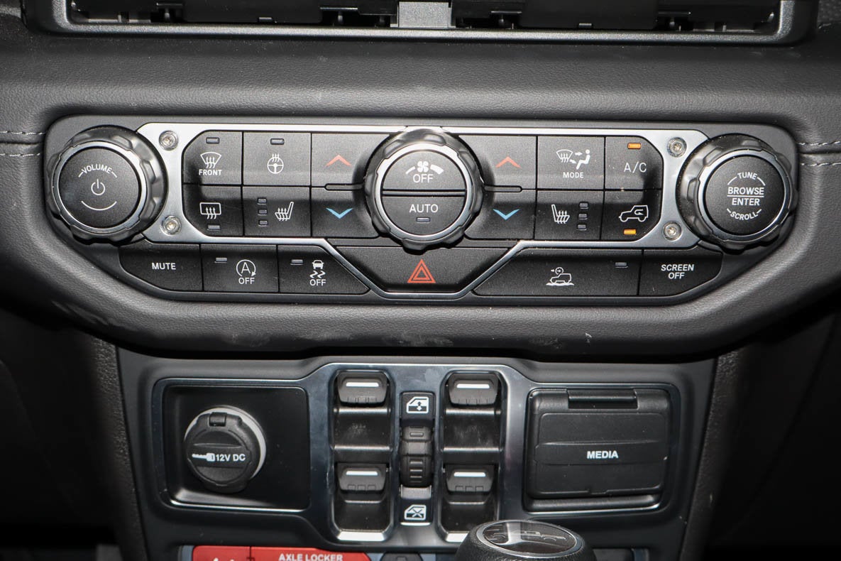 2025 Jeep Gladiator Mojave 4x4
