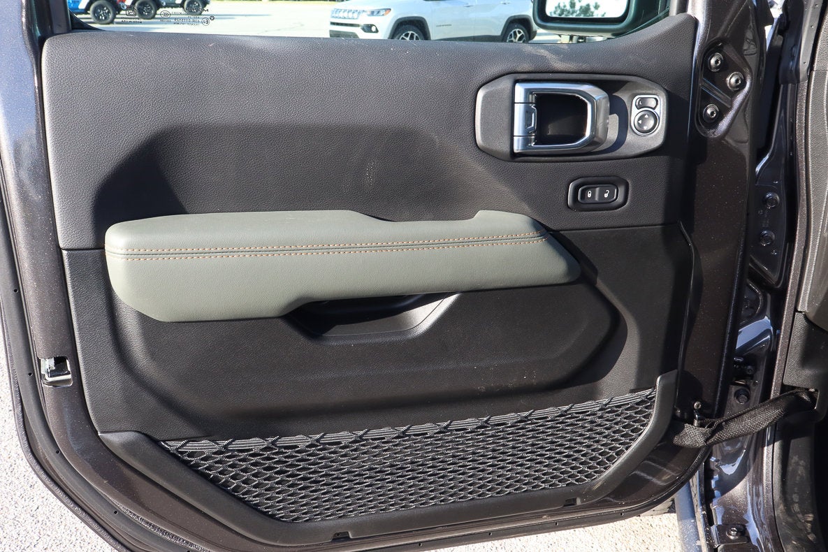 2026 Jeep Gladiator Mojave X