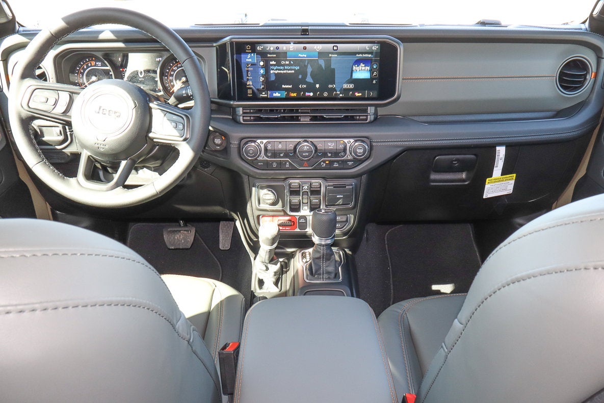 2026 Jeep Gladiator Mojave 4x4