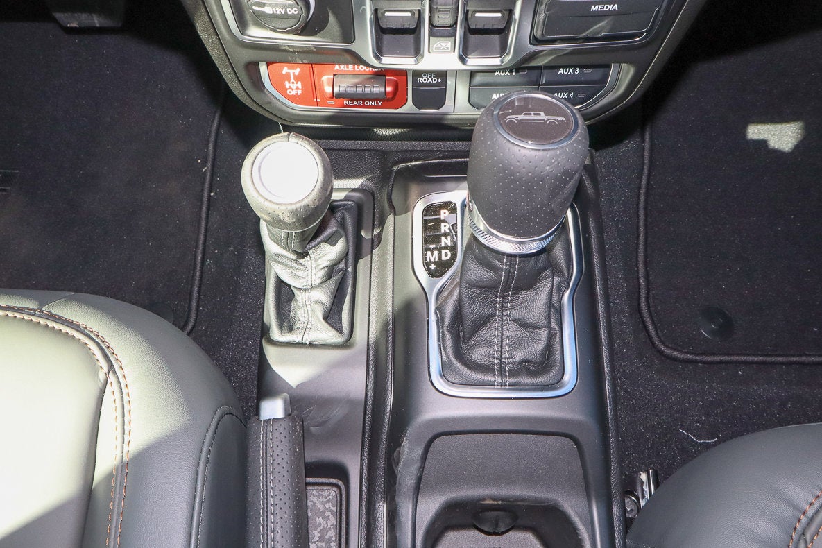 2026 Jeep Gladiator Mojave 4x4