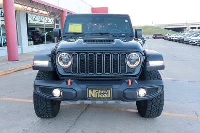 2026 Jeep Gladiator Mojave 4x4