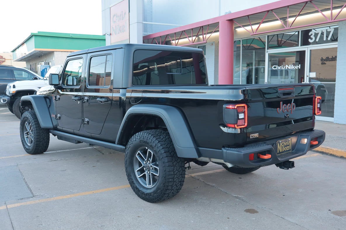 2026 Jeep Gladiator Mojave 4x4