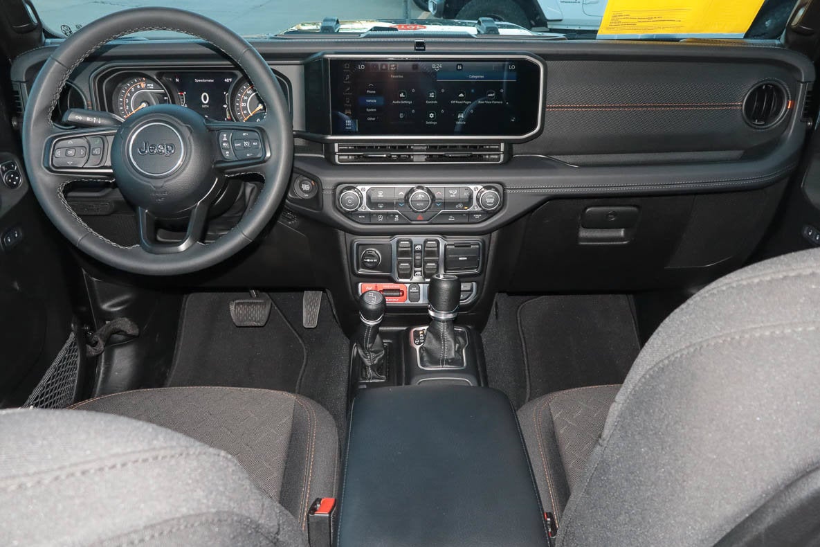 2026 Jeep Gladiator Mojave 4x4