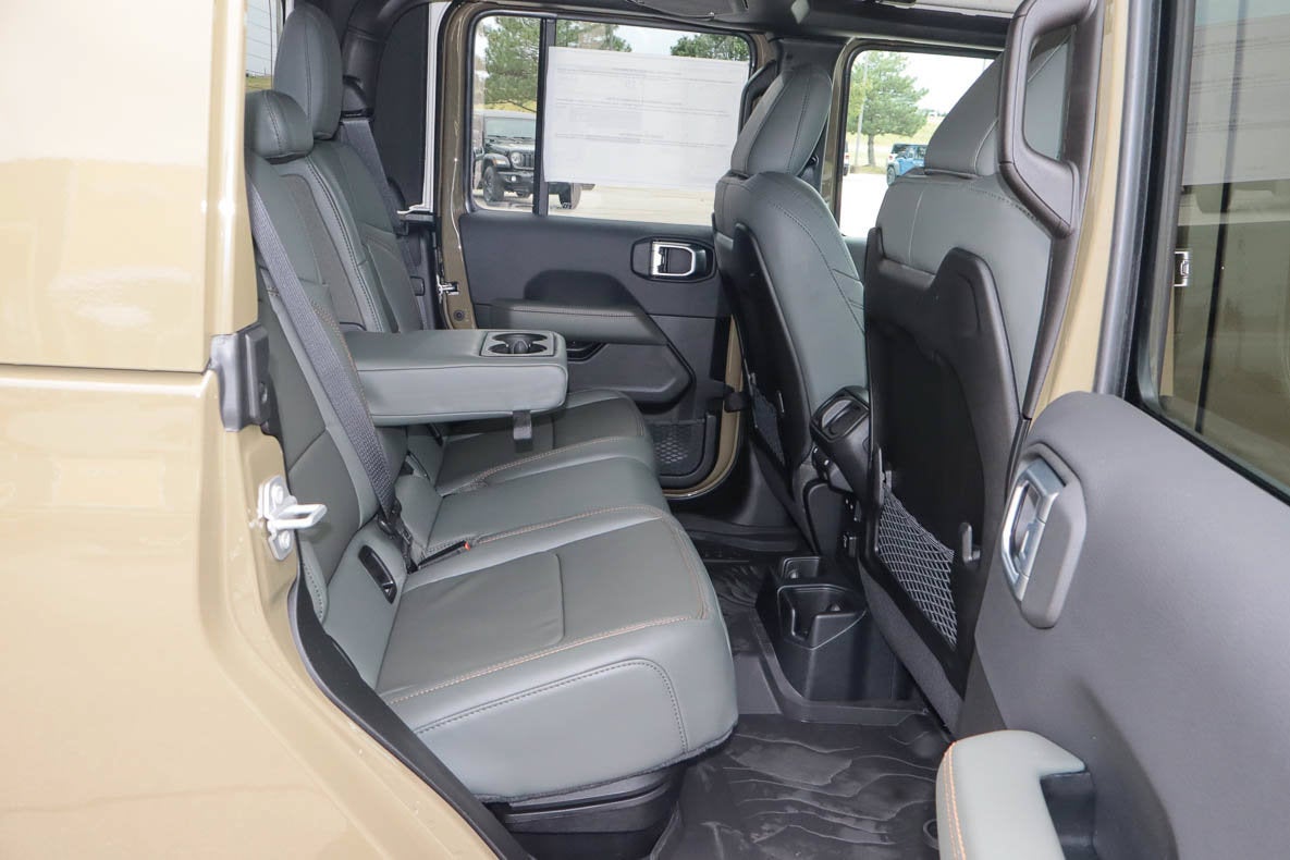 2027 Jeep Gladiator Mojave X 4x4