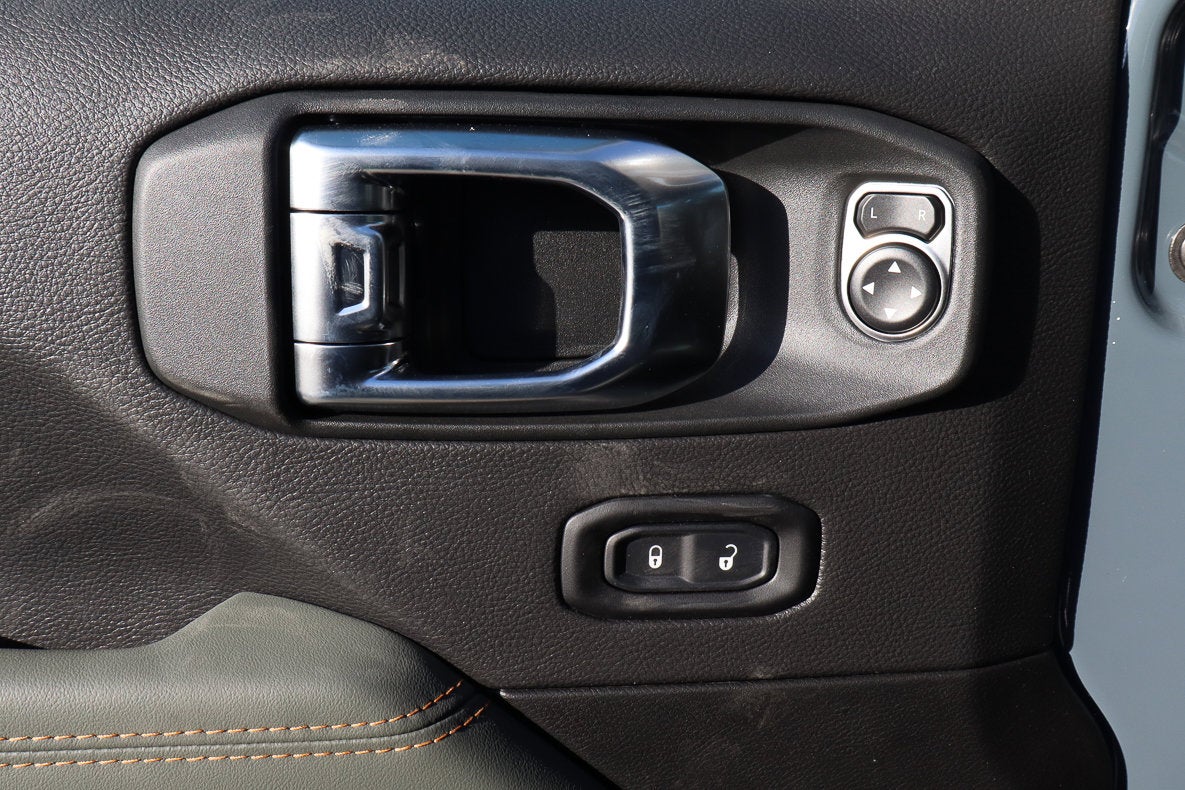 2026 Jeep Gladiator Mojave 4x4