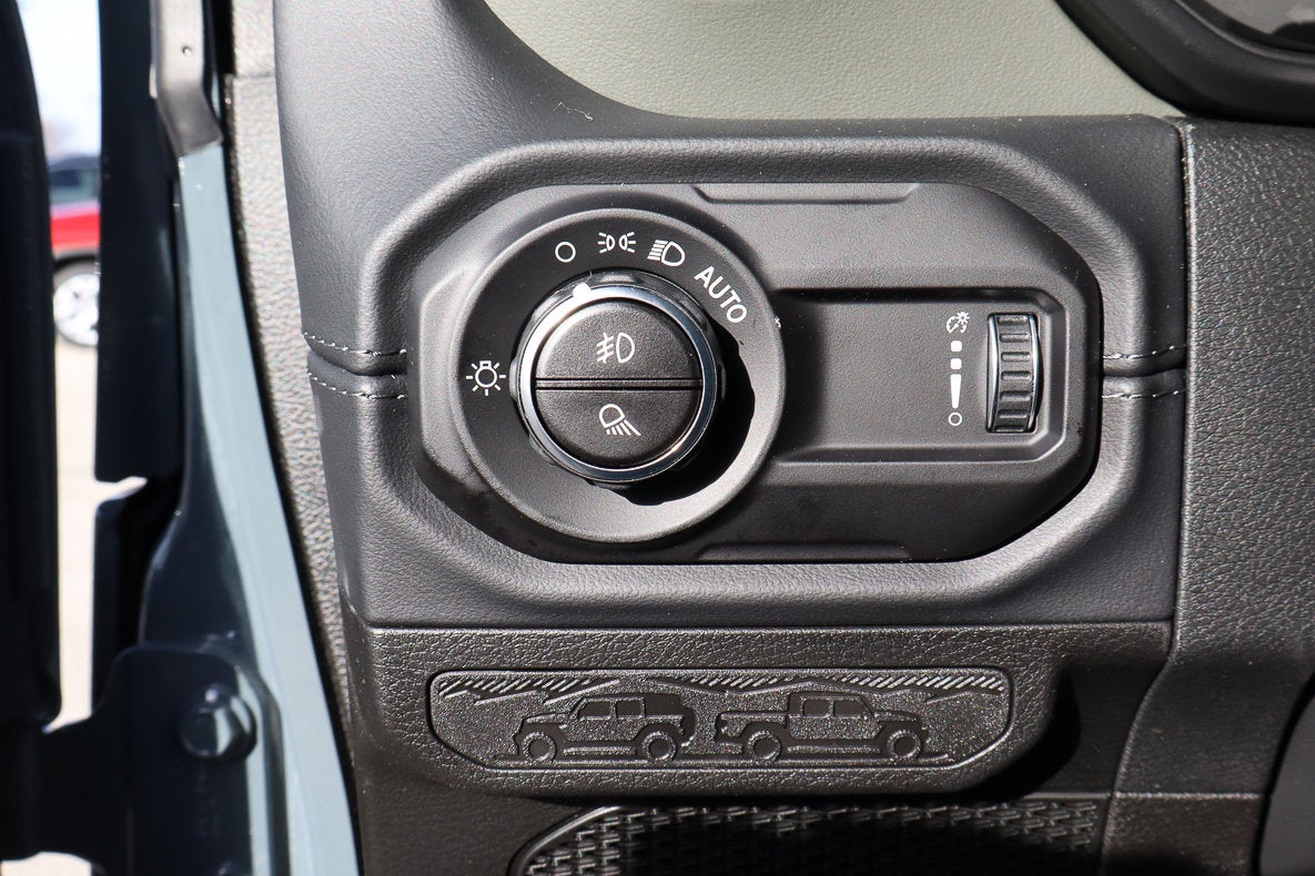 2026 Jeep Gladiator Mojave 4x4