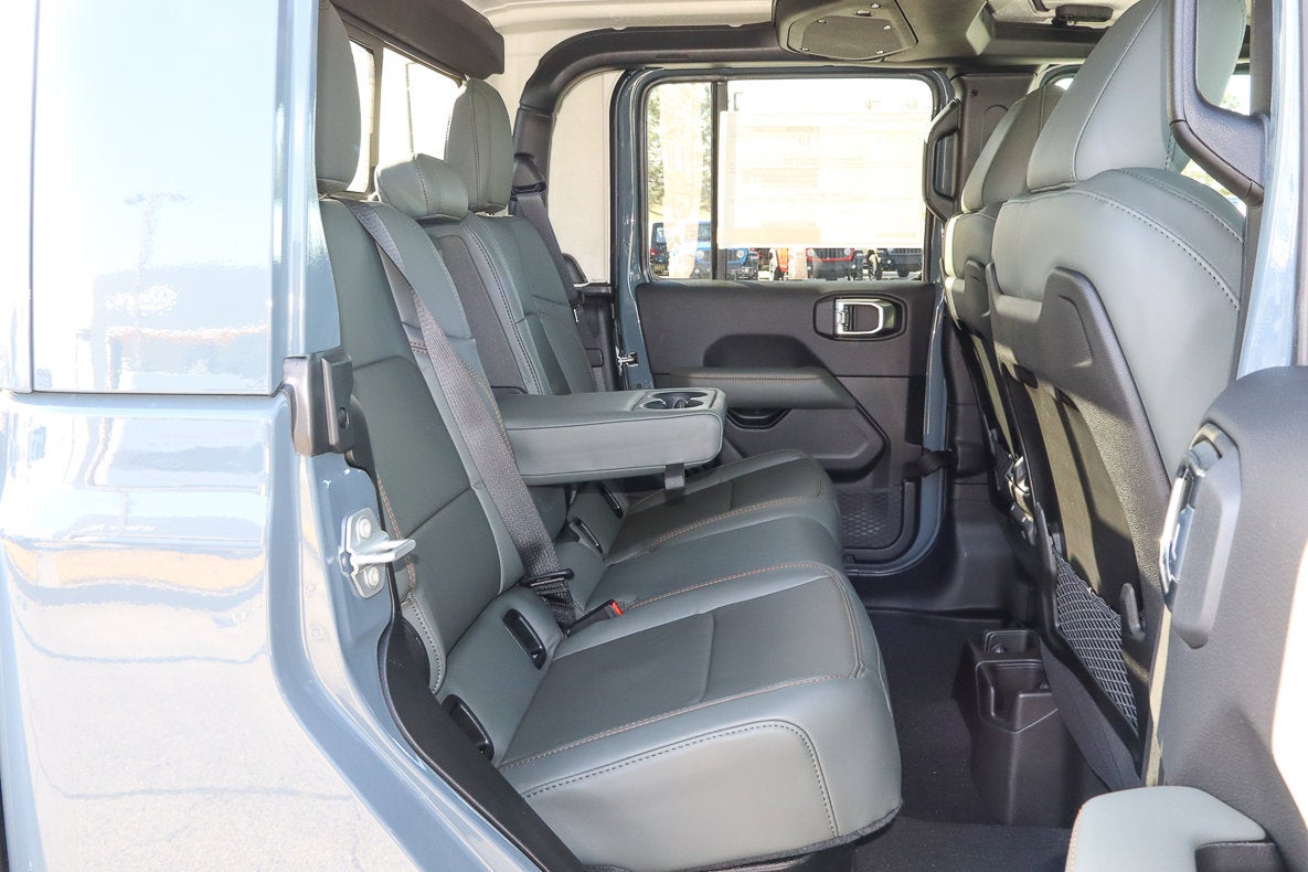 2026 Jeep Gladiator Mojave 4x4