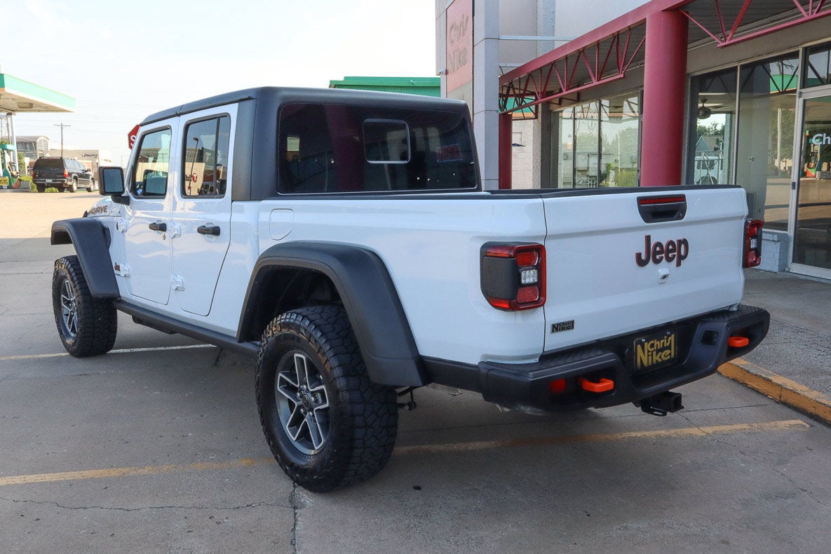 2026 Jeep Gladiator Mojave 4x4