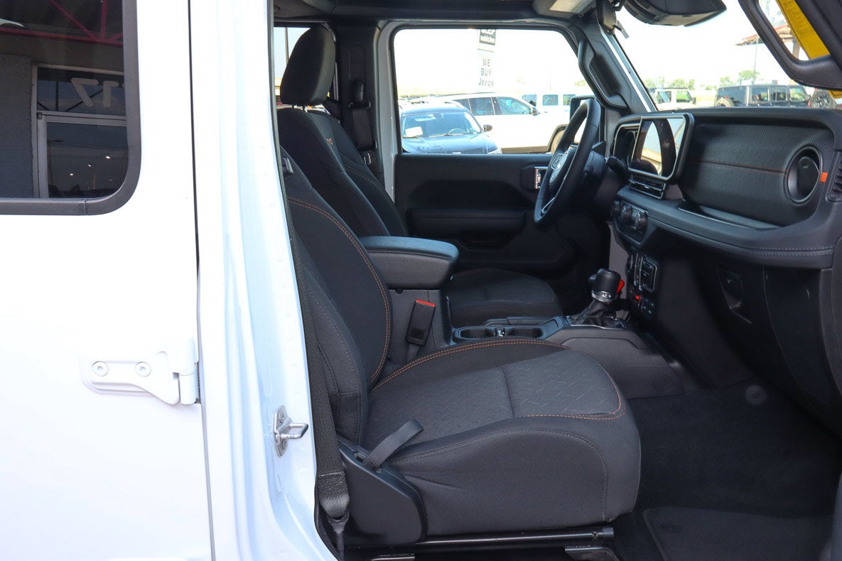 2026 Jeep Gladiator Mojave 4x4