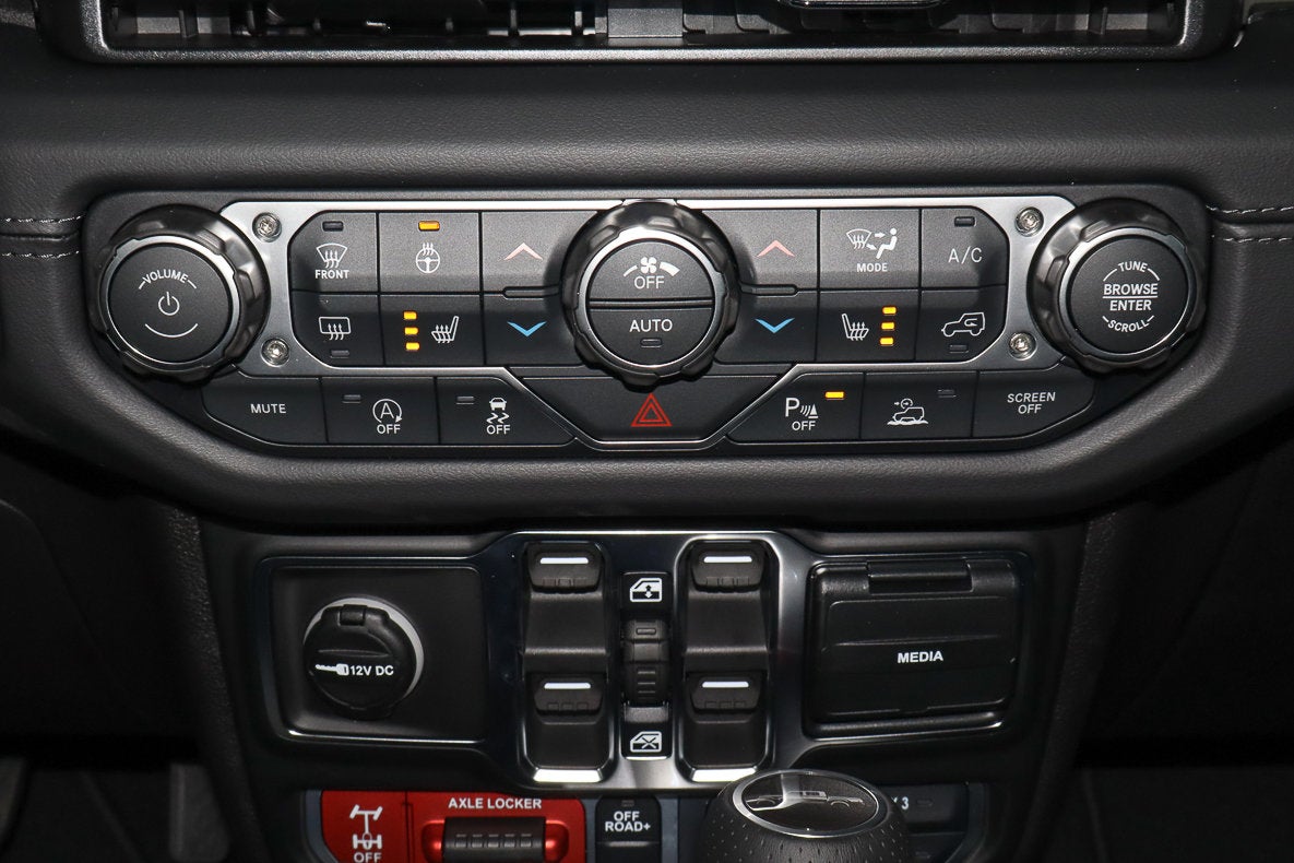 2026 Jeep Gladiator Mojave X