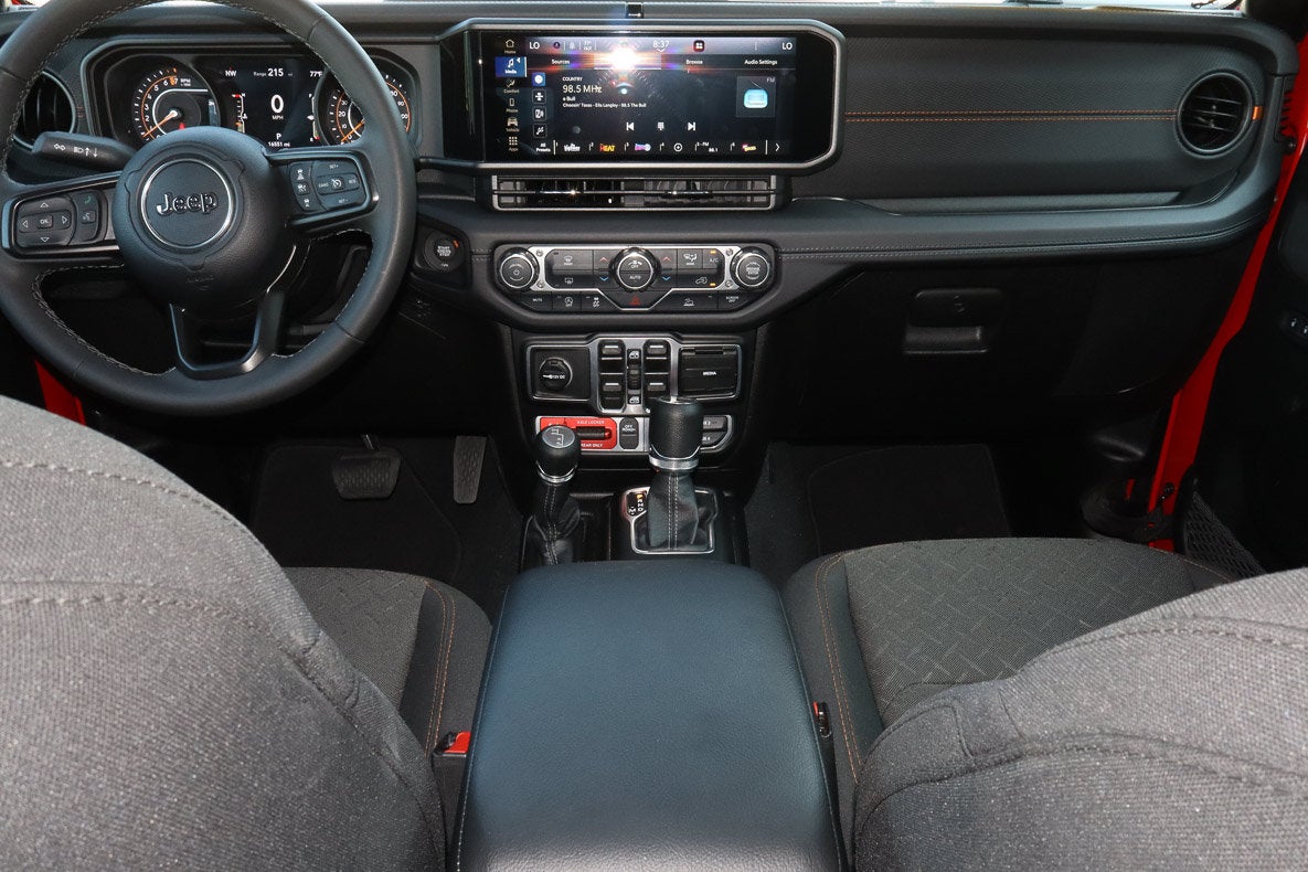 2026 Jeep Gladiator Mojave 4x4