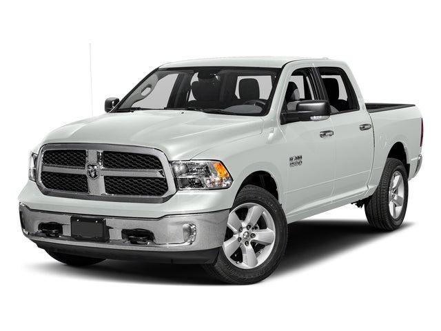 2017 RAM 1500 Big Horn 4x4 Crew Cab 5'7 Box