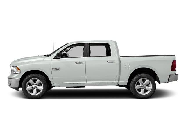 2017 RAM 1500 Big Horn 4x4 Crew Cab 5'7 Box
