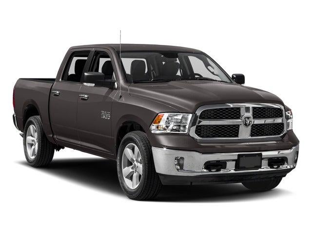 2017 RAM 1500 Big Horn 4x4 Crew Cab 5'7 Box