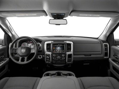 2017 RAM 1500 Big Horn 4x4 Crew Cab 5'7 Box