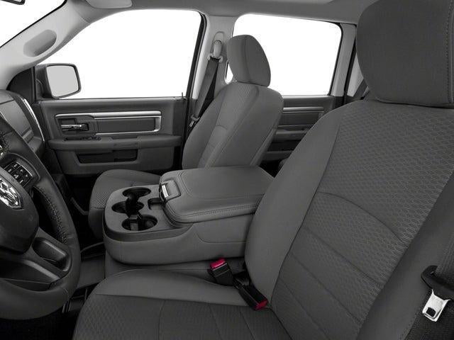 2017 RAM 1500 Big Horn 4x4 Crew Cab 5'7 Box