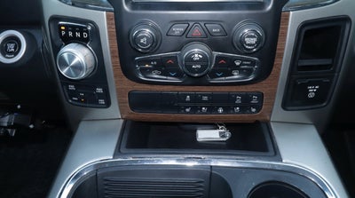 2016 RAM 1500 4WD Crew Cab 140.5 Laramie