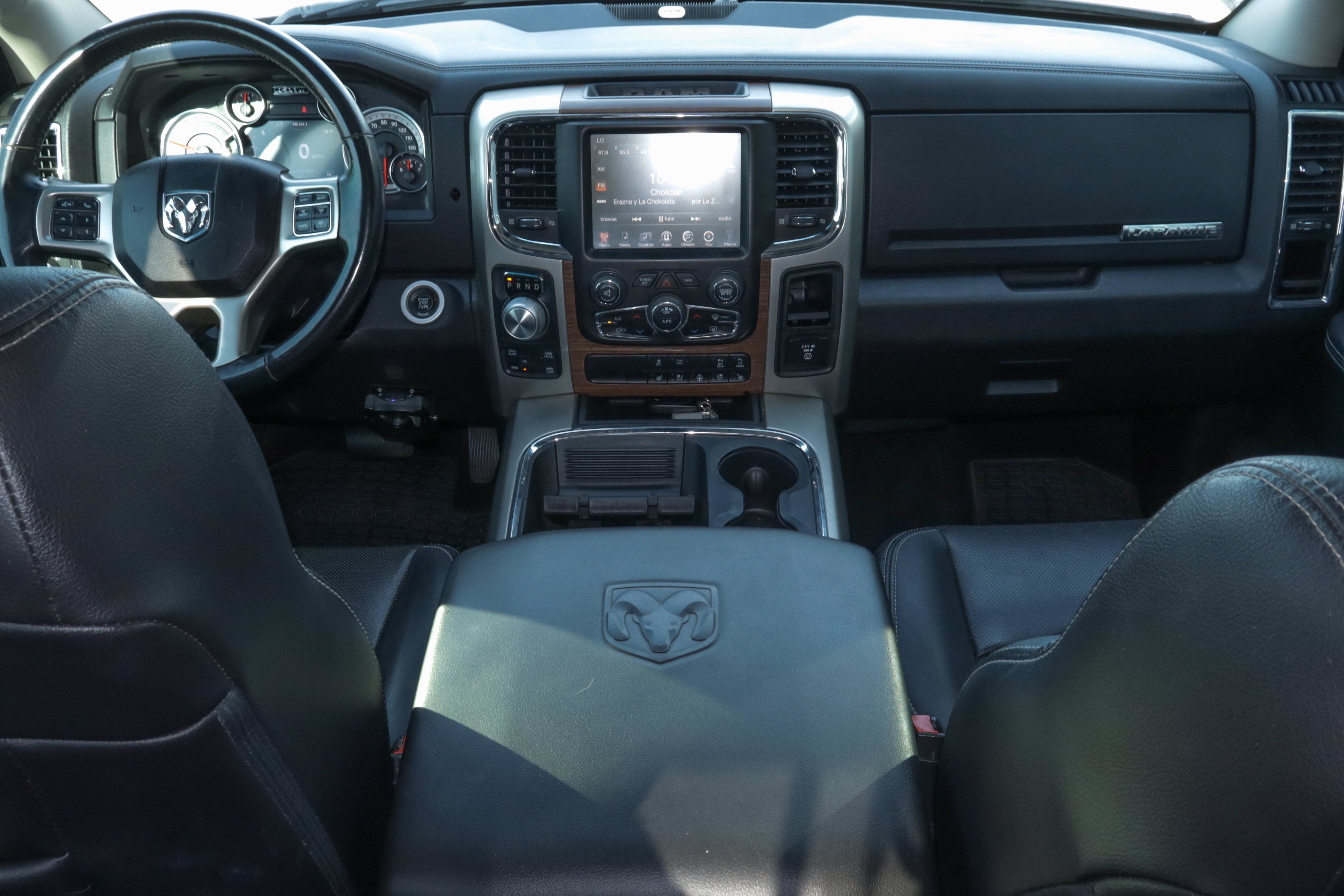 2016 RAM 1500 4WD Crew Cab 140.5 Laramie