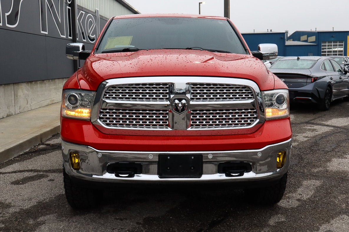 2015 RAM 1500 4WD Crew Cab 140.5 Laramie