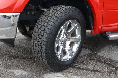 2015 RAM 1500 4WD Crew Cab 140.5 Laramie