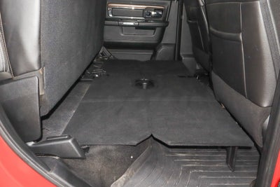 2015 RAM 1500 4WD Crew Cab 140.5 Laramie