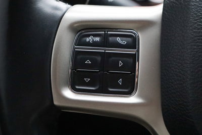 2015 RAM 1500 4WD Crew Cab 140.5 Laramie