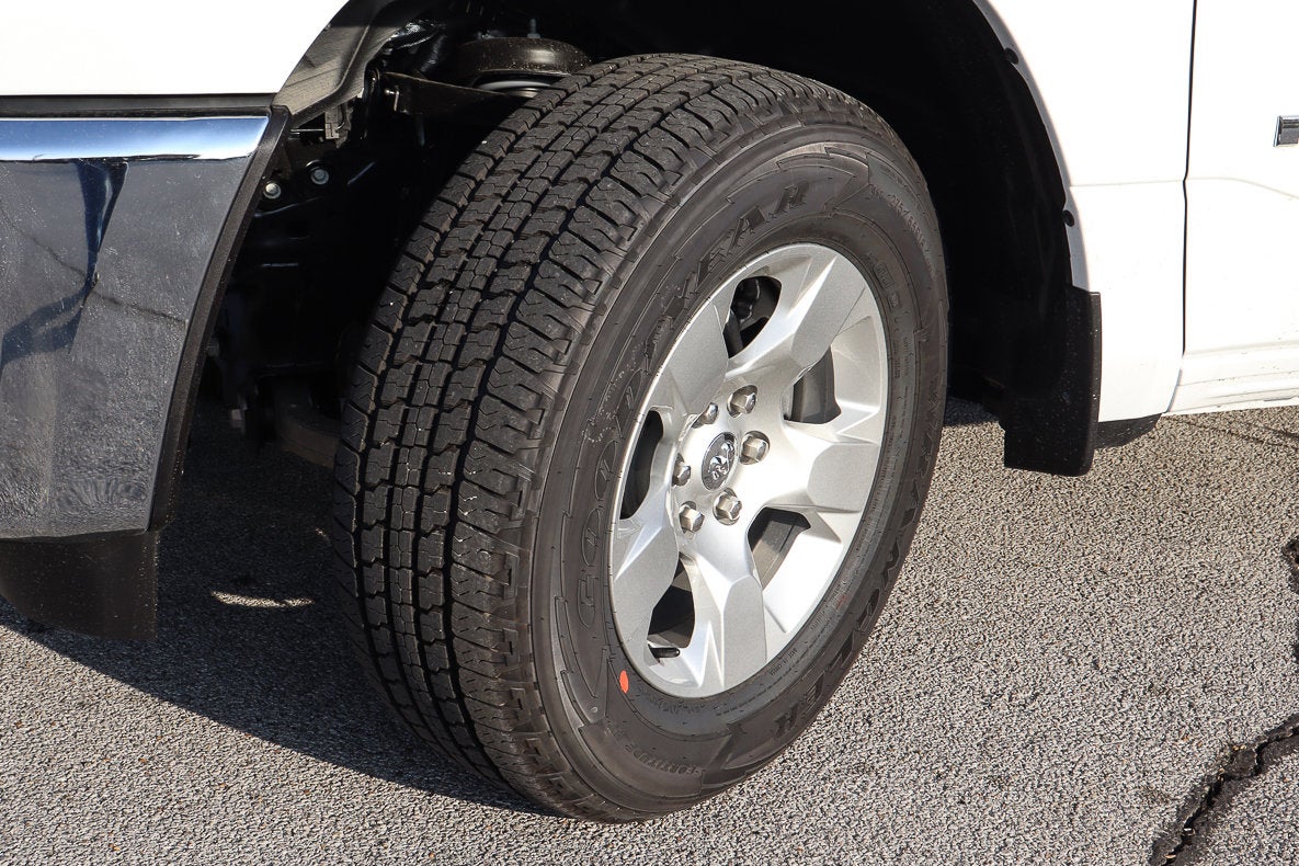 2026 RAM 1500 Big Horn 4x2 Quad Cab 6'4 Box