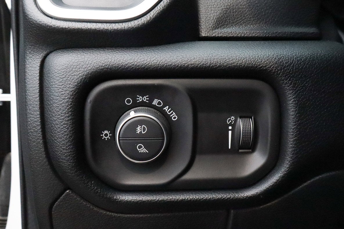 2022 RAM 1500 Lone Star 4x2 Crew Cab 5'7 Box