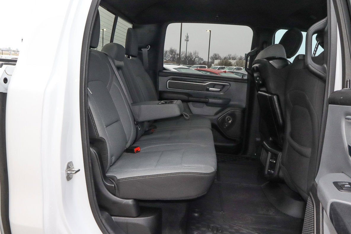 2022 RAM 1500 Lone Star 4x2 Crew Cab 5'7 Box