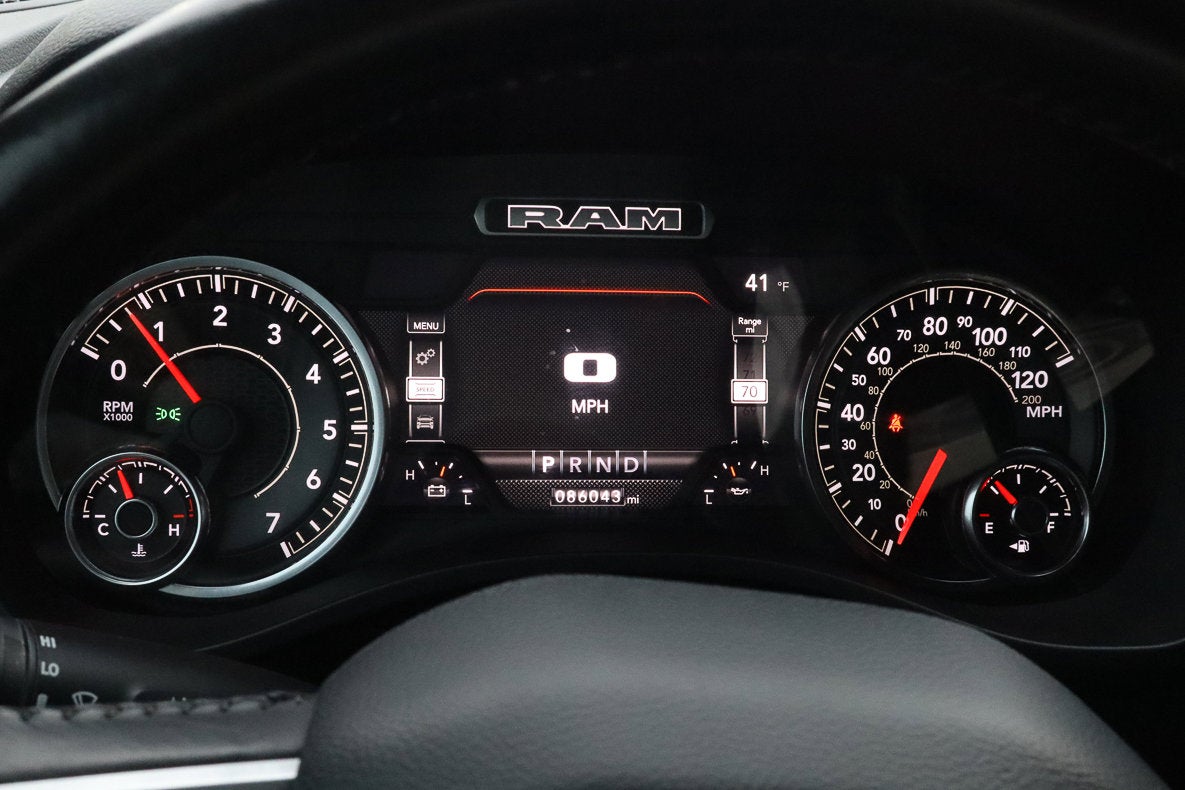 2022 RAM 1500 Lone Star 4x2 Crew Cab 5'7 Box