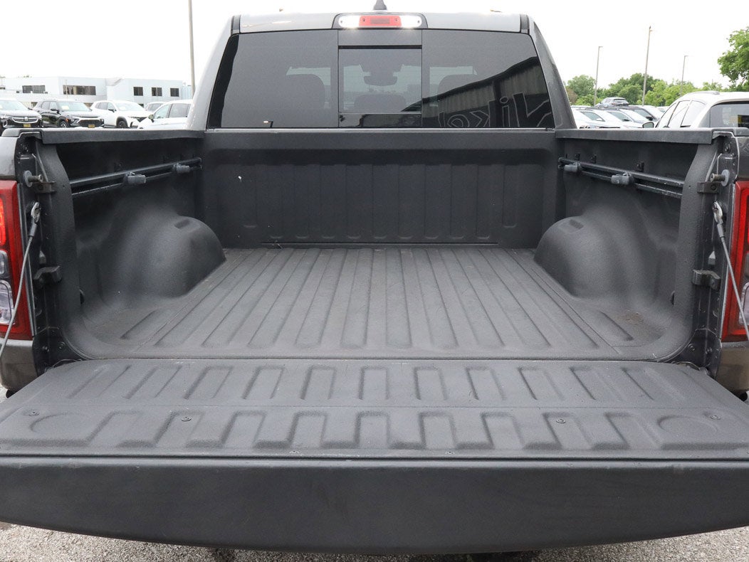 2020 RAM 1500 Big Horn 4x2 Crew Cab 5'7 Box