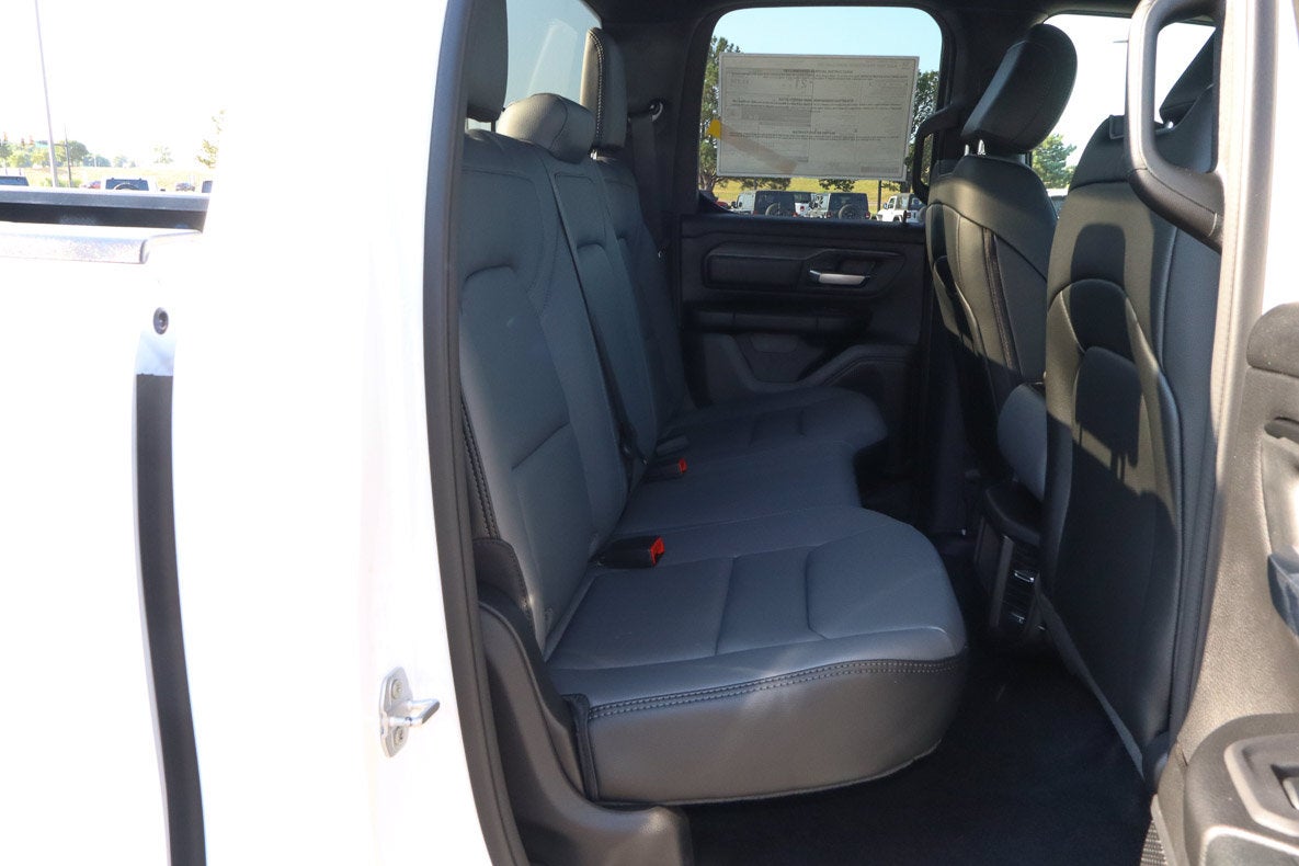 2026 RAM 1500 Tradesman 4x4 Quad Cab 6'4 Box