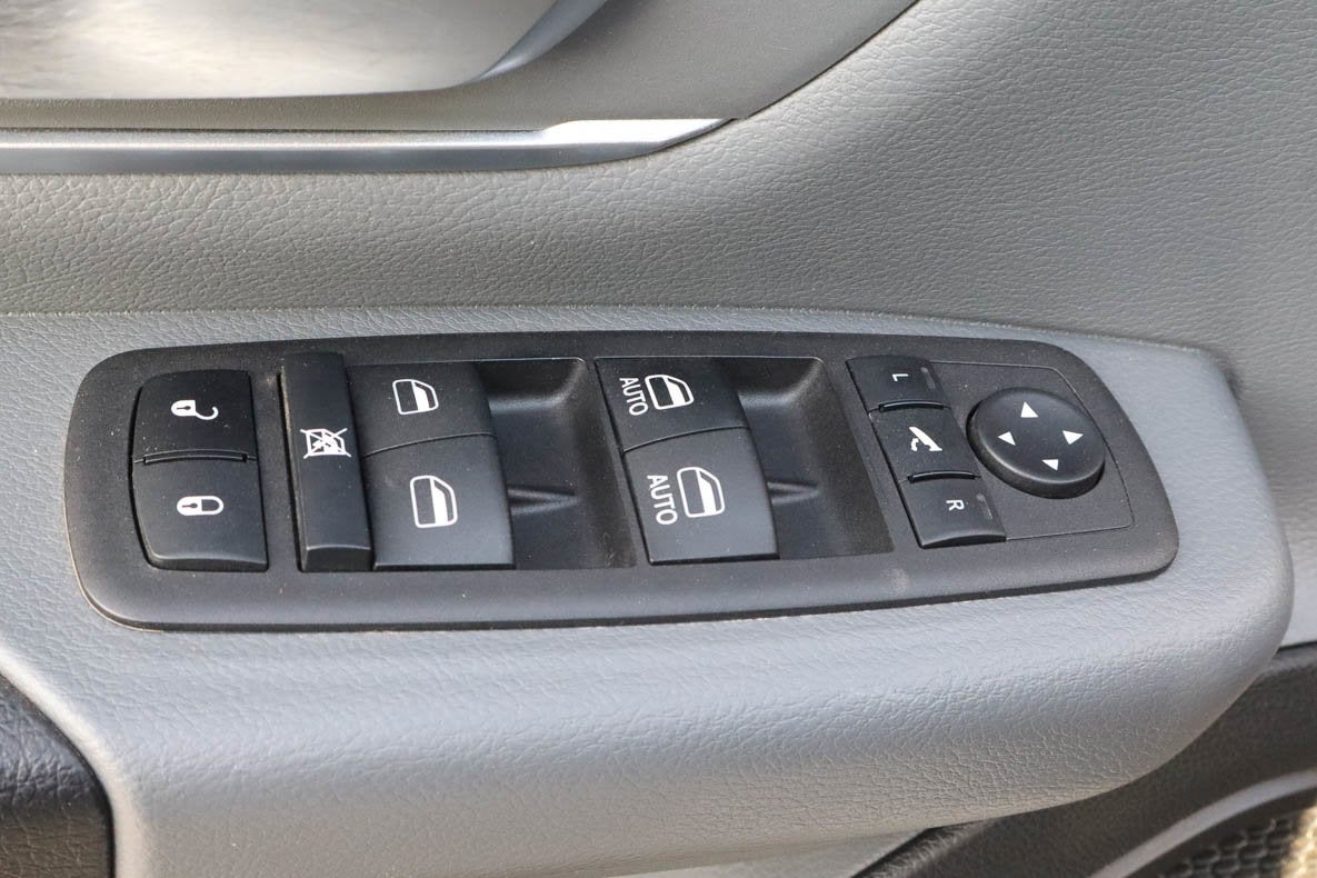 2023 RAM 1500 Big Horn 4x4 Crew Cab 5'7 Box