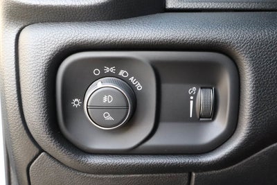 2023 RAM 1500 Big Horn 4x4 Crew Cab 5'7 Box