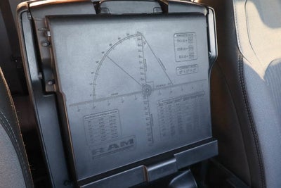 2023 RAM 1500 Big Horn 4x4 Crew Cab 5'7 Box