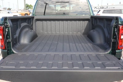 2026 RAM 1500 Express 4x4 Crew Cab 5'7 Box