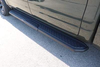 2026 RAM 1500 Express 4x4 Crew Cab 5'7 Box